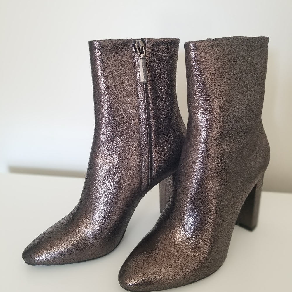Saint Laurent Lou Bootie Gunmetal Size 37 US 7